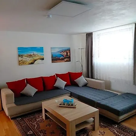 Albi Haus Lejlighed *